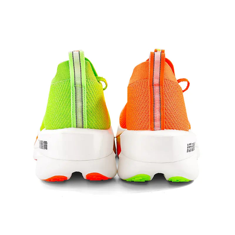 BREAKTHROUGH WIND SUC 1.0 Nylon Plate Road Jogging Shoes